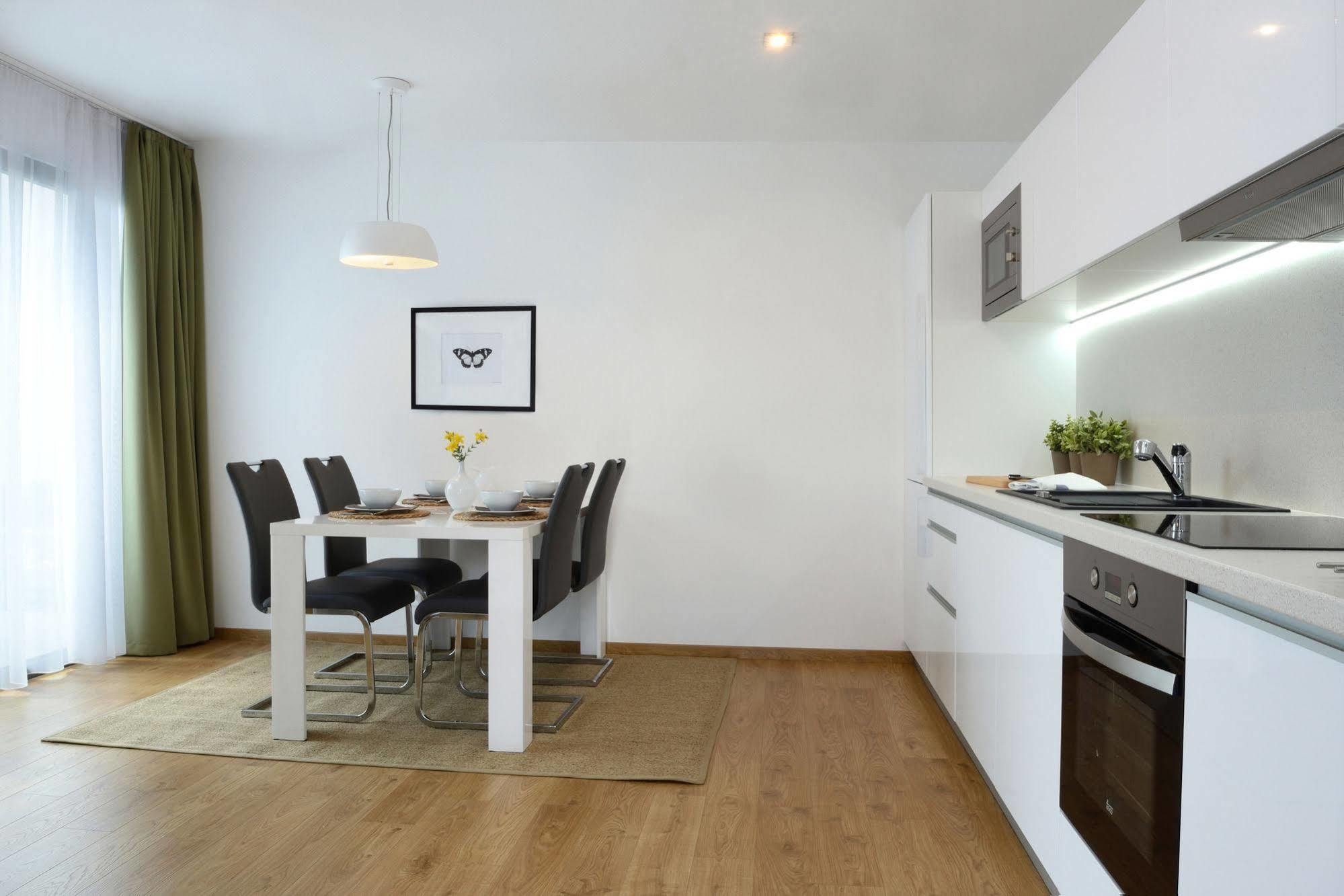Apartmany Eden - Rezidence Luhacovice Luaran gambar